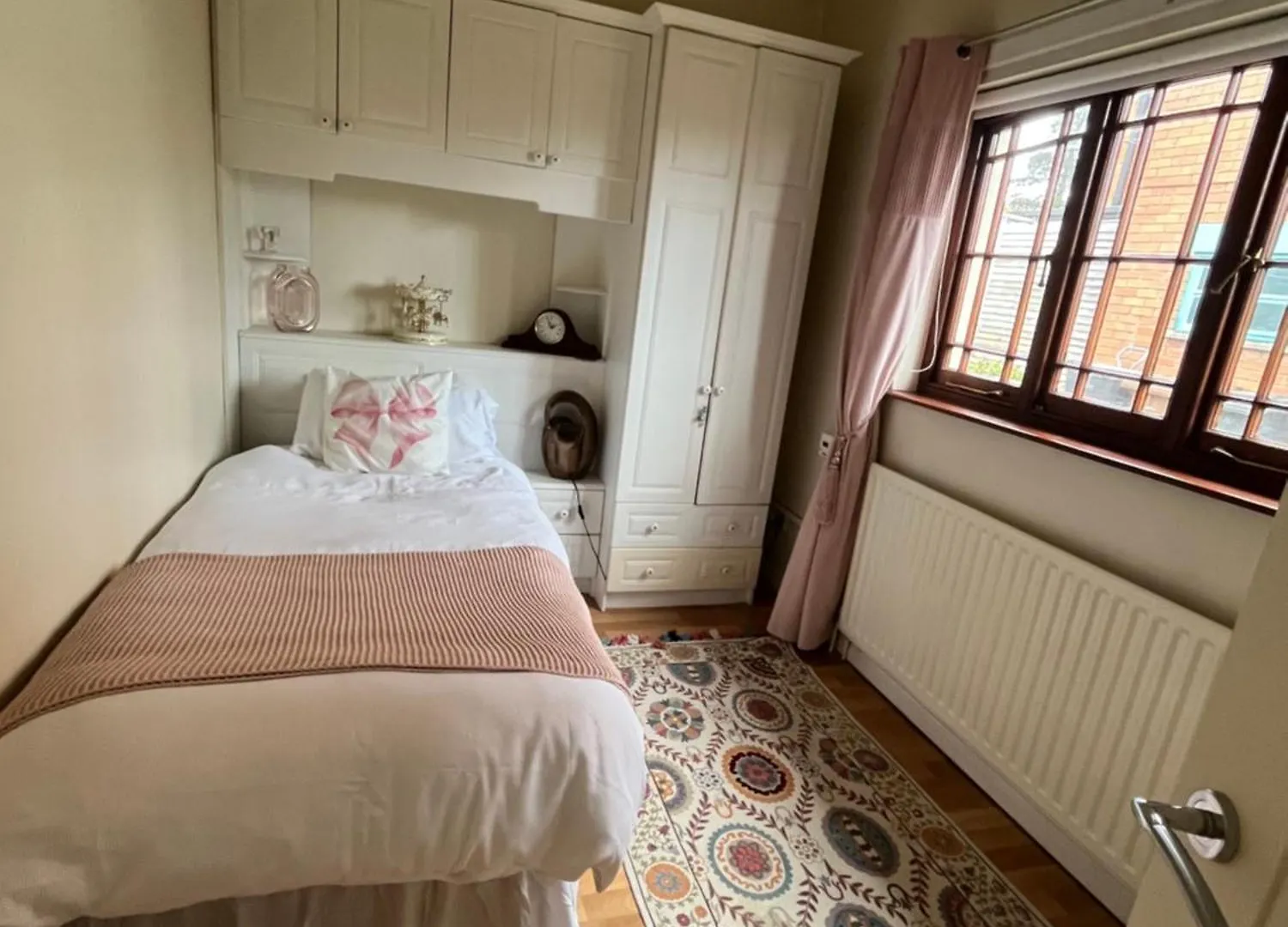 The Lyttle Cottage Belfast 0*,  Storbritannien